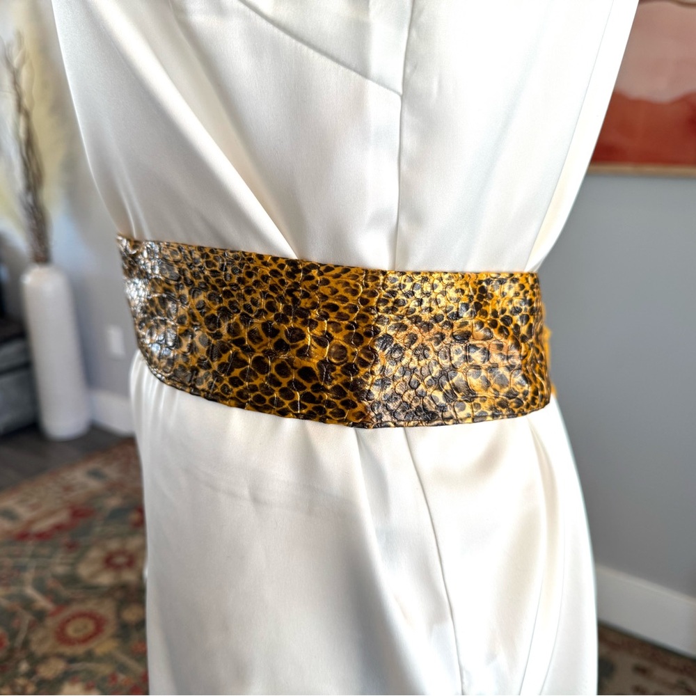 Vintage Gold and Black Snakeskin Wide Belt - Picture 2 of 7